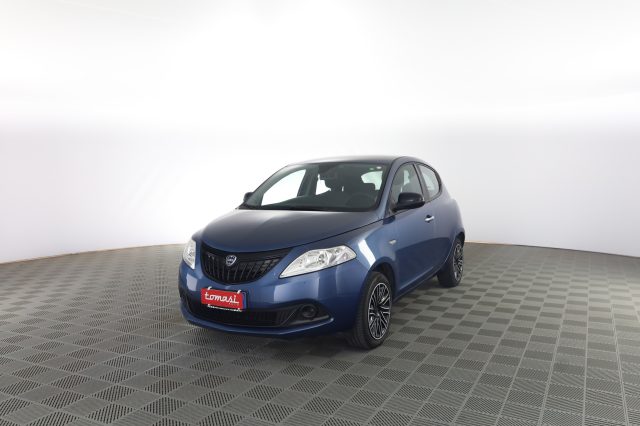 lancia ypsilon ypsilon 1.0 firefly 5 porte ss hybrid silver usata