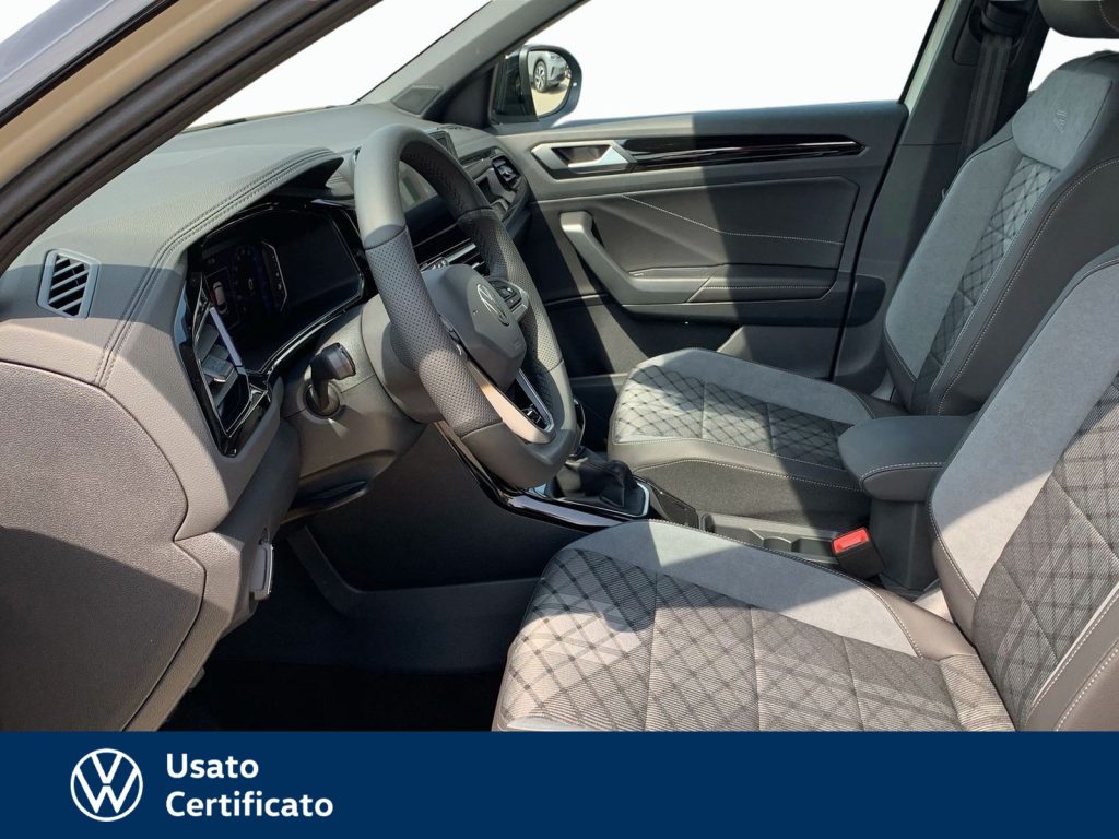 immagine km0 VOLKSWAGEN T-Roc 2.0 tdi r-line 115cv