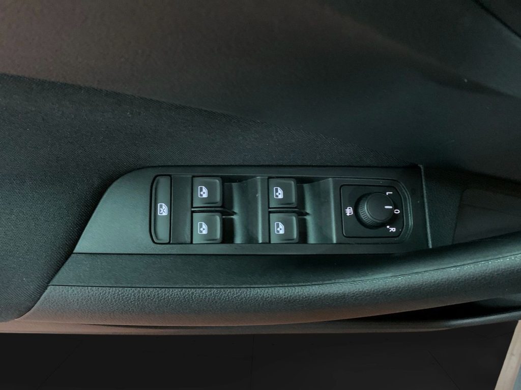 immagine nuovo SKODA Kamiq 1.0 tsi be more 115cv