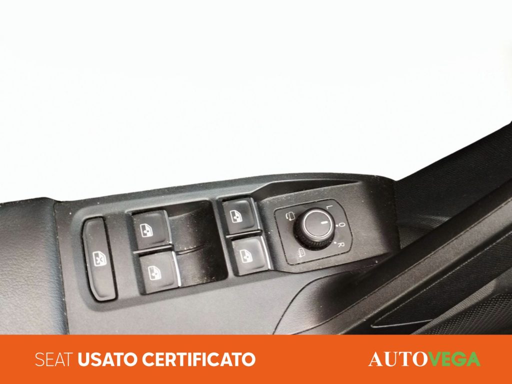 immagine usato SEAT Leon 1.5 etsi xcellence 150cv dsg