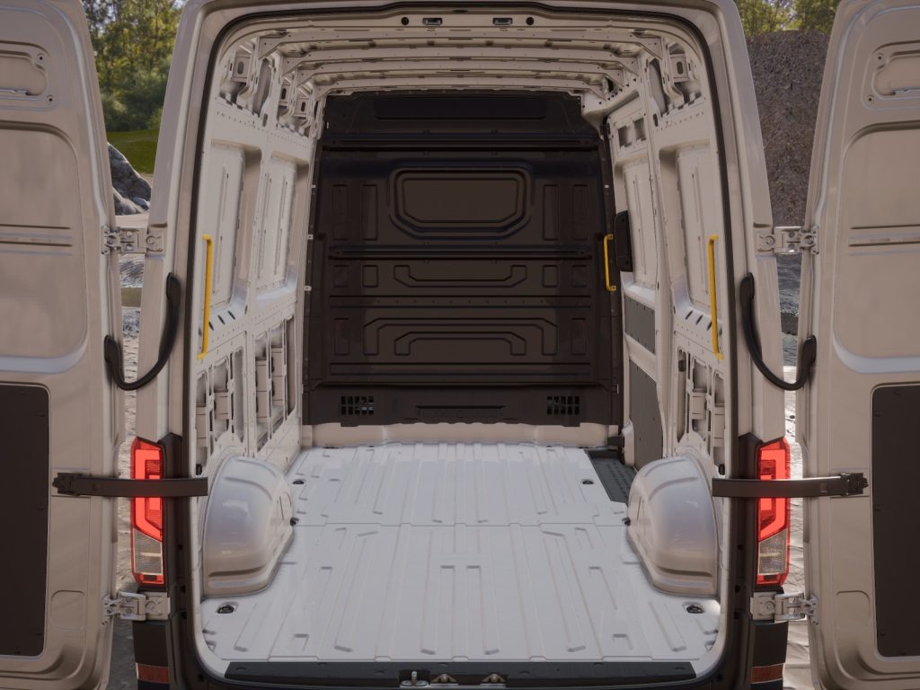 immagine nuovo VOLKSWAGEN Crafter 35 2.0 tdi 140cv l3h3 auto