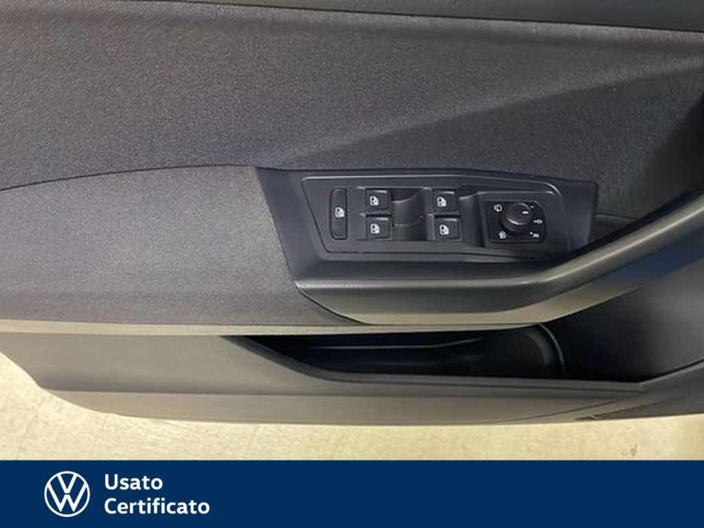immagine usato VOLKSWAGEN T-Roc 1.5 tsi life dsg