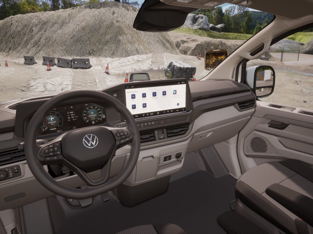 immagine nuovo VOLKSWAGEN T6 transporter t7 32 kombi n1 2.0 tdi 170cv l1 auto