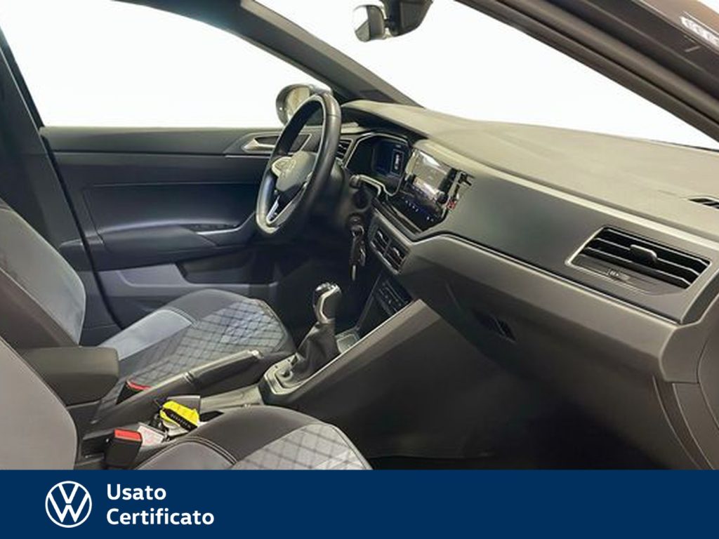 immagine usato VOLKSWAGEN Taigo 1.0 tsi r-line 110cv