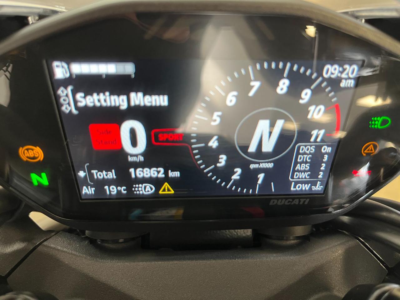 immagine usato DUCATI Monster 937 BLACK