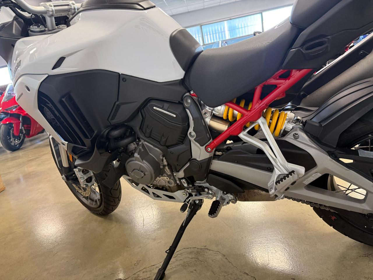 immagine usato DUCATI Multistrada V4 S RADAR ICEBERG SPOKED WHEELS W MY22