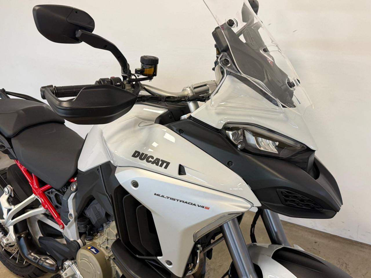 immagine usato DUCATI Multistrada V4 S RADAR ICEBERG SPOKED WHEELS W MY22