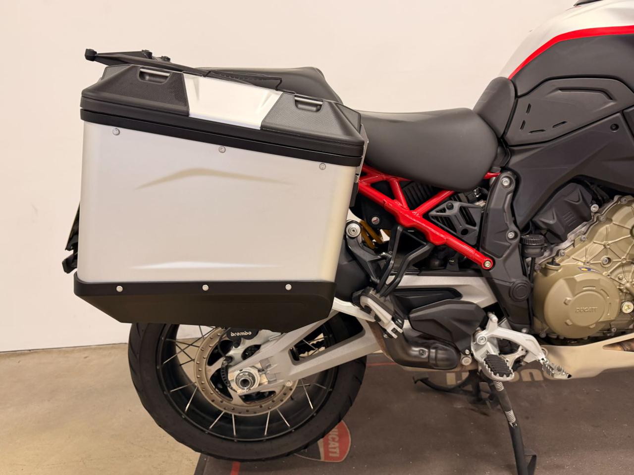 immagine usato DUCATI Multistrada V4 S RALLY TRAVEL&RADAR DARK SP