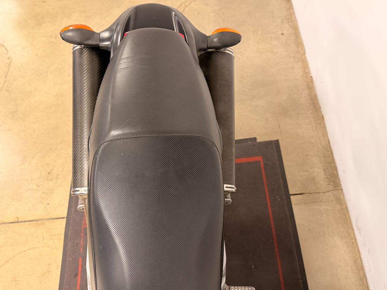 immagine usato DUCATI Monster 750 BLACK