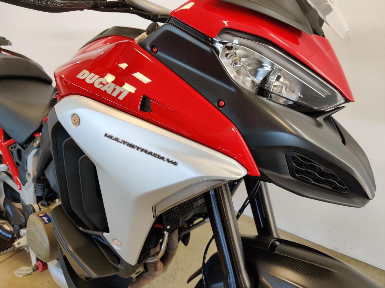 immagine usato DUCATI Multistrada 1100 V4 RED