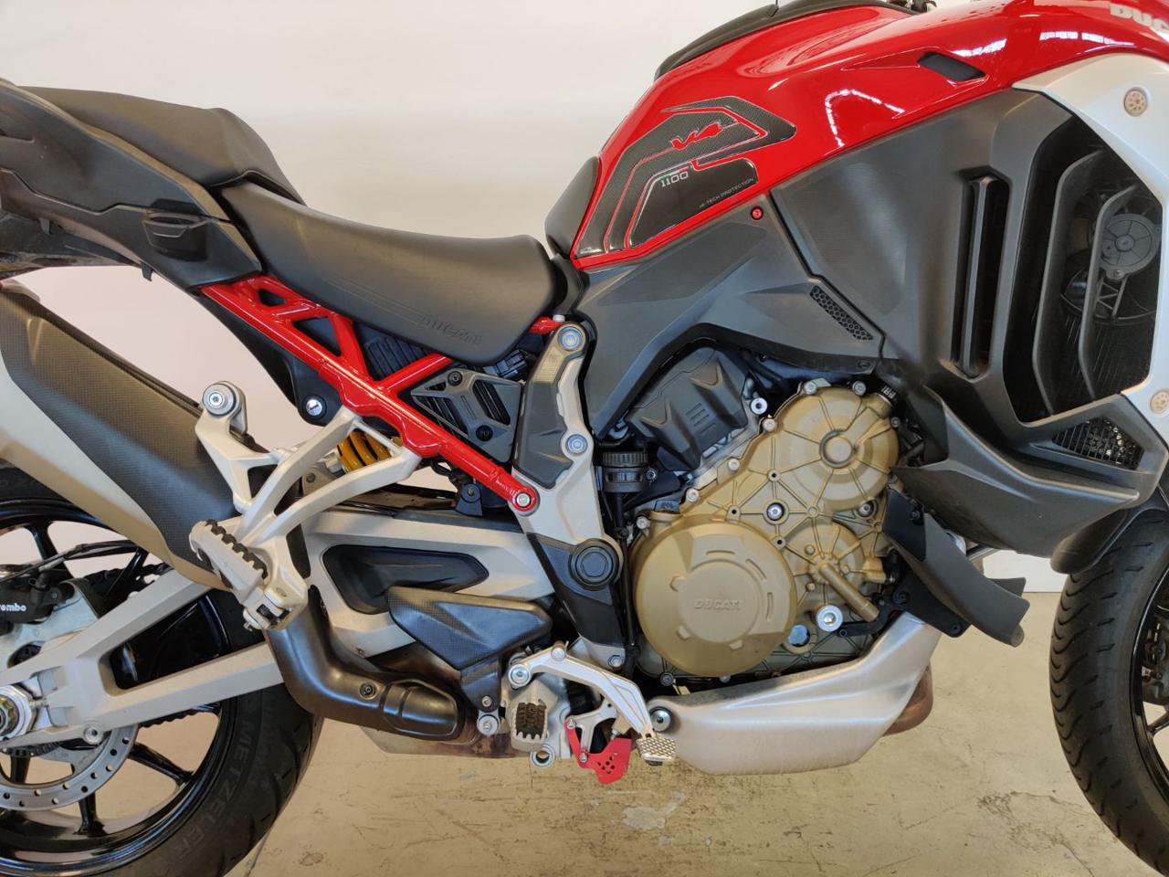 immagine usato DUCATI Multistrada 1100 V4 RED