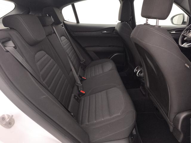 ALFA ROMEO STELVIO 2.2 T BUSINESS Q4 190CV AUTO - foto 28