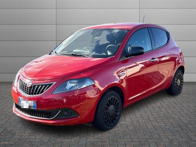 lancia ypsilon 1.0 firefly 5 porte ss hybrid silver usata