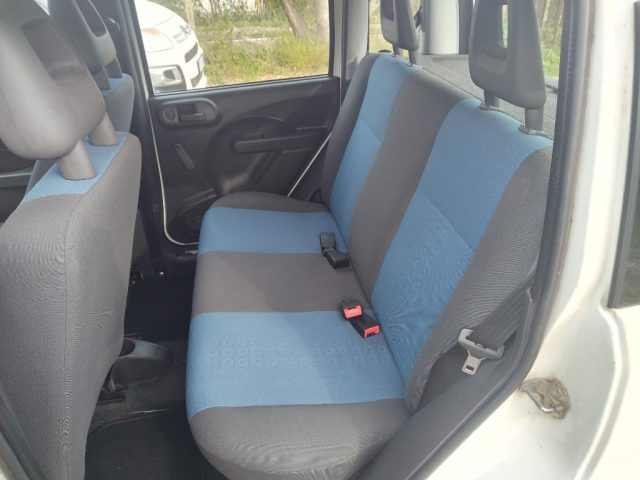 FIAT PANDA 1.2 ACTIVE - foto 13