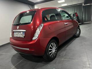 LANCIA Ypsilon usata, con Autoradio