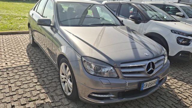 mercedes-benz c 200 cgi blueefficiency avantgarde usata