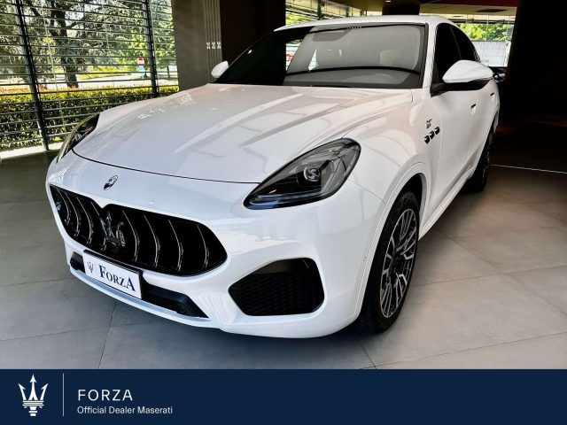maserati grecale 2.0 mhev gt 250cv auto usata