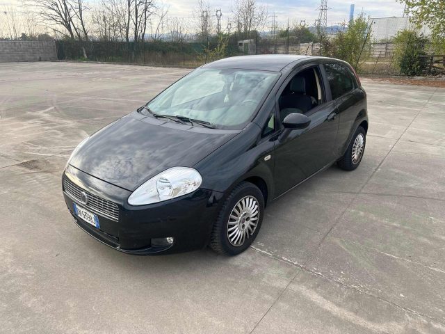 fiat grande punto 1.4 starjet 16v 3 p. emotion neopatentati usata