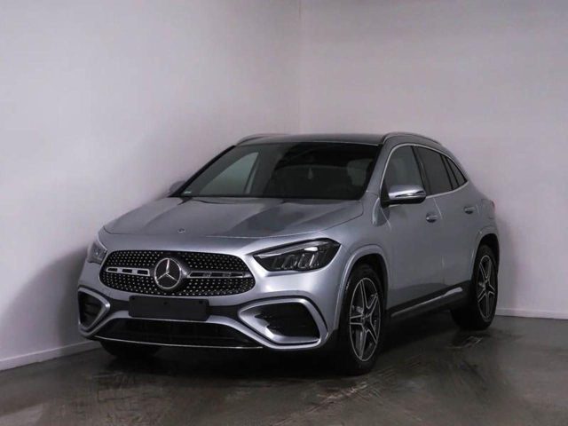 mercedes-benz gla 180 automatic amg line advanced plus usata