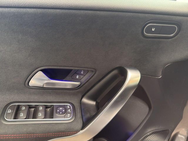 MERCEDES-BENZ A 180 D AUTOMATIC AMG LINE PREMIUM - foto 18