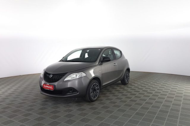 lancia ypsilon ypsilon 1.0 firefly 5 porte ss hybrid silver usata
