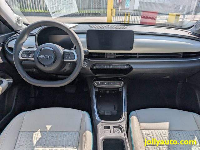 FIAT 600 HYBRID 100 CV DCT MHEV LA PRIMA  - foto 31