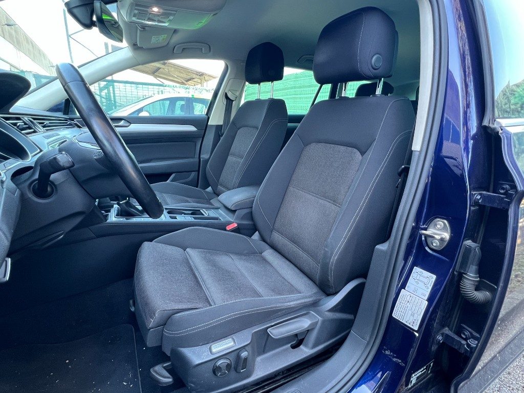Immagine di VOLKSWAGEN Passat Variant 1.6 TDI Business BlueMotion Technology del 03/2018 km 92853
