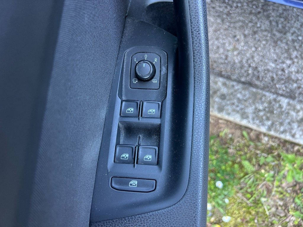 Immagine di VOLKSWAGEN Passat Variant 1.6 TDI Business BlueMotion Technology del 03/2018 km 92853