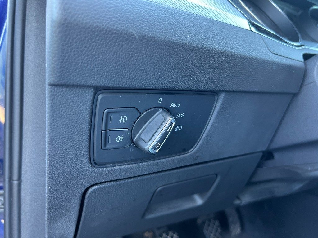 Immagine di VOLKSWAGEN Passat Variant 1.6 TDI Business BlueMotion Technology del 03/2018 km 92853