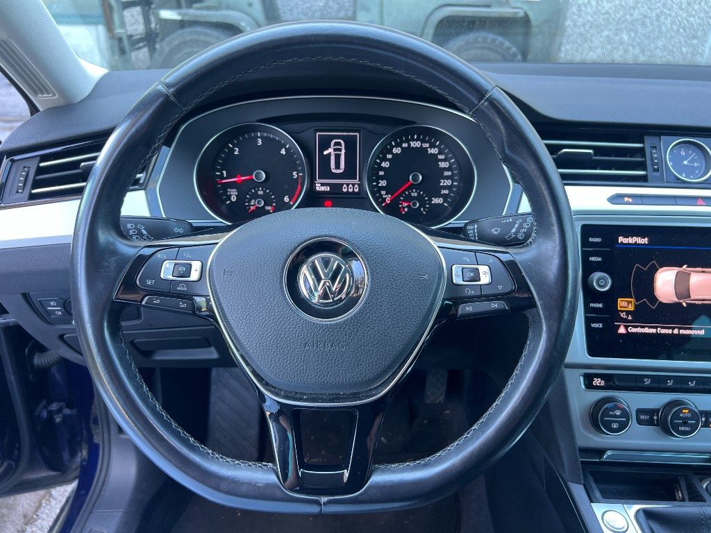 Immagine di VOLKSWAGEN Passat Variant 1.6 TDI Business BlueMotion Technology del 03/2018 km 92853