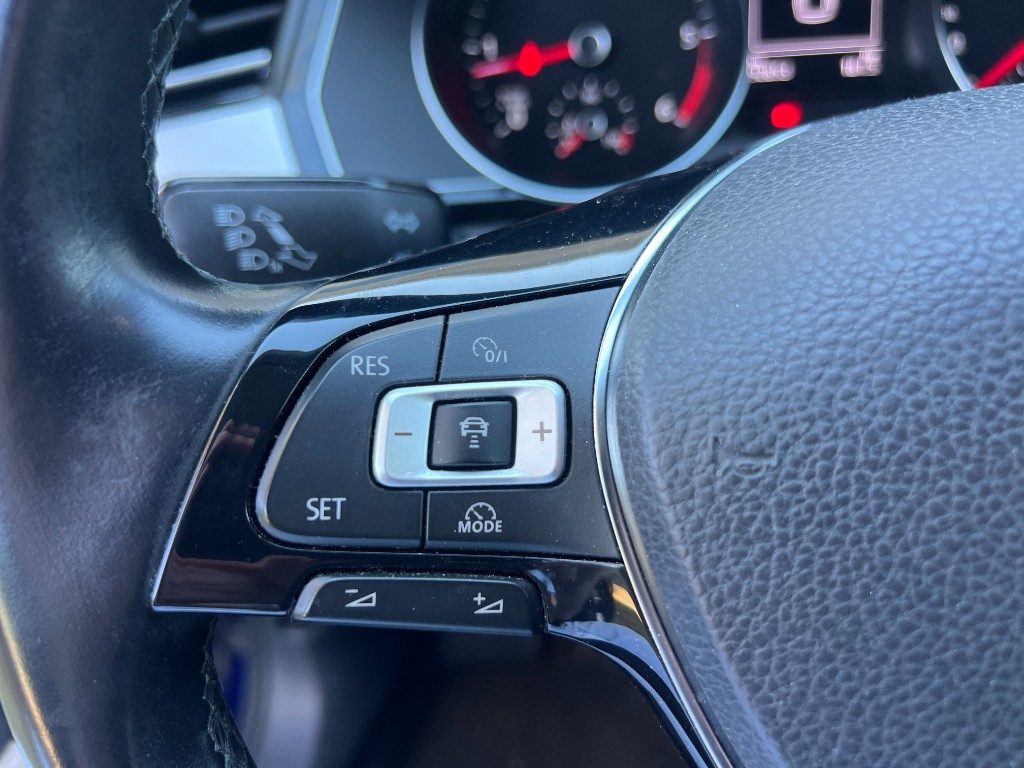 Immagine di VOLKSWAGEN Passat Variant 1.6 TDI Business BlueMotion Technology del 03/2018 km 92853