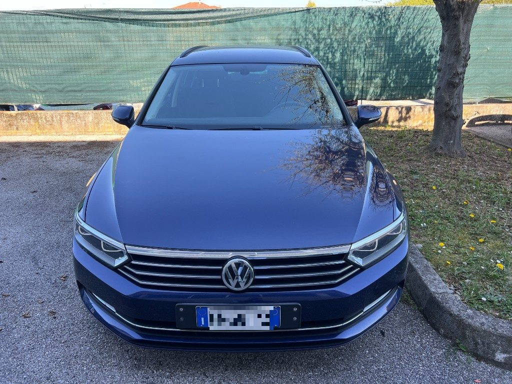 Immagine di VOLKSWAGEN Passat Variant 1.6 TDI Business BlueMotion Technology del 03/2018 km 92853