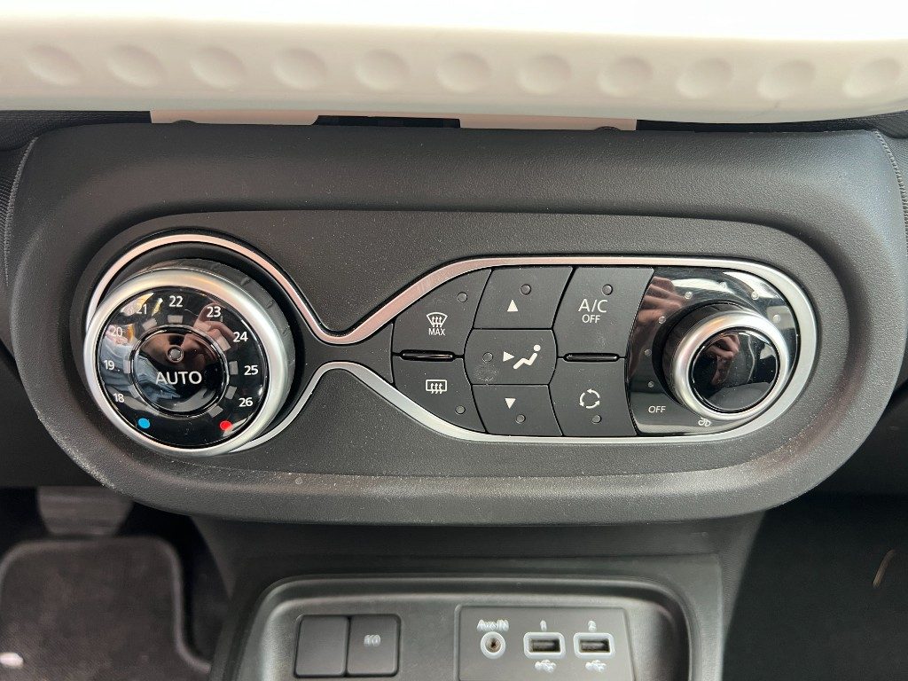 Immagine di RENAULT Twingo Electric Equilibre del 06/2023 km 13653