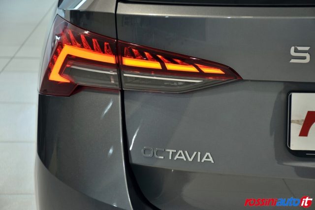 SKODA OCTAVIA WAGON 2.0 TDI 150 CV DSG STYLE + - foto 38