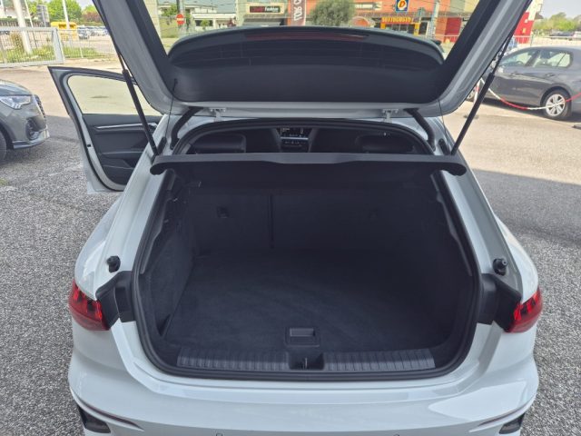 AUDI A3 SPB 35 TDI S TRONIC S LINE EDITI - foto 8