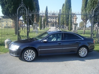 AUDI A8 IMPIANTO GAS Super Full (PERMUTE) Usata