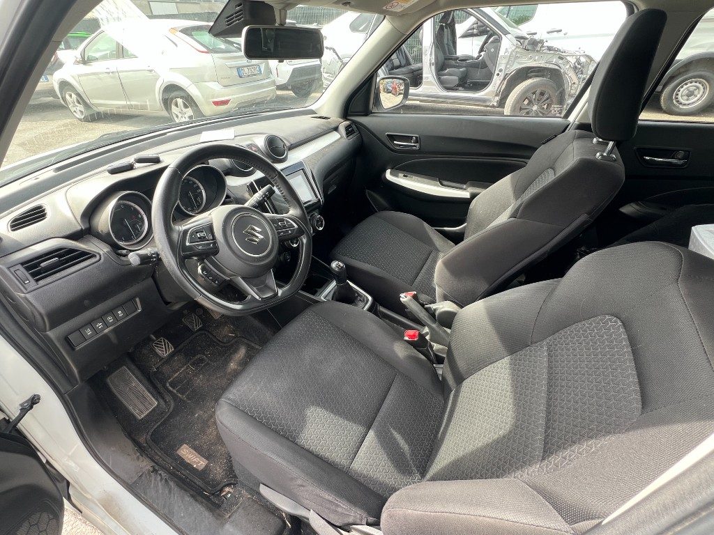 Immagine di SUZUKI Swift 1.2 Hybrid Top del 12/2018 km 128973