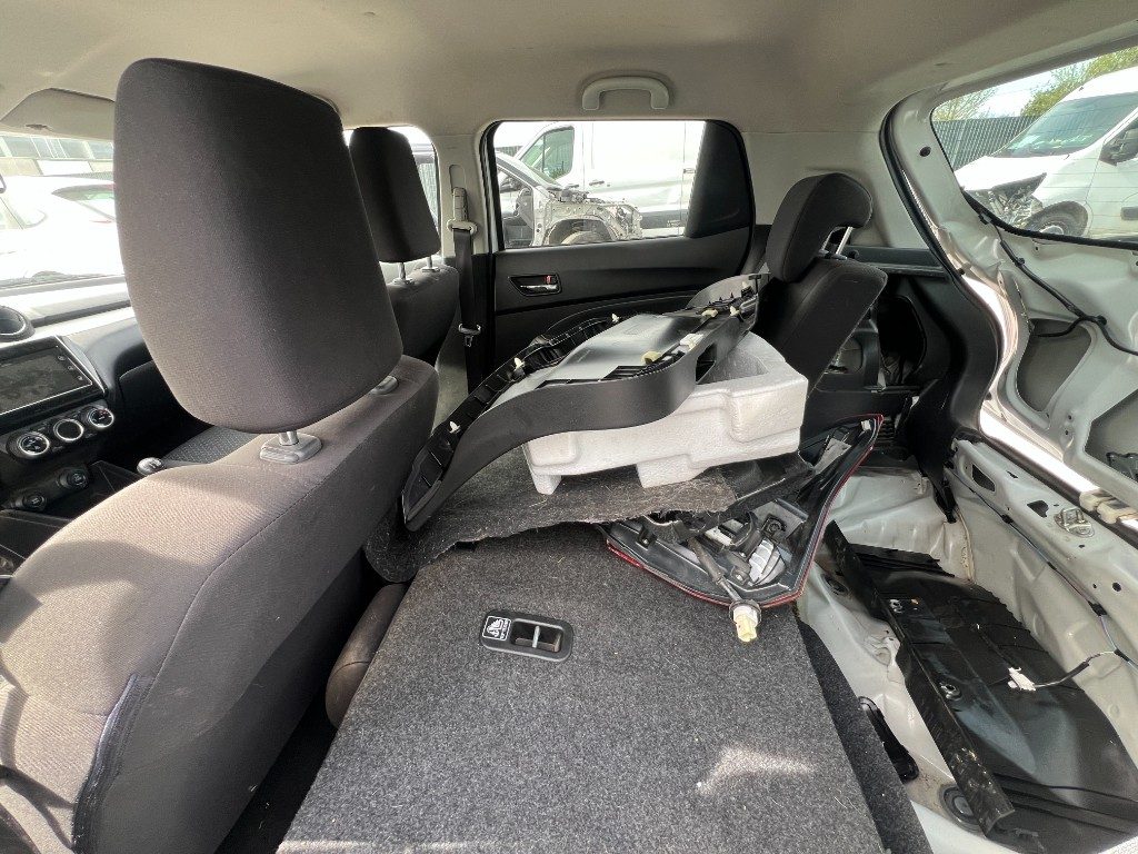 Immagine di SUZUKI Swift 1.2 Hybrid Top del 12/2018 km 128973