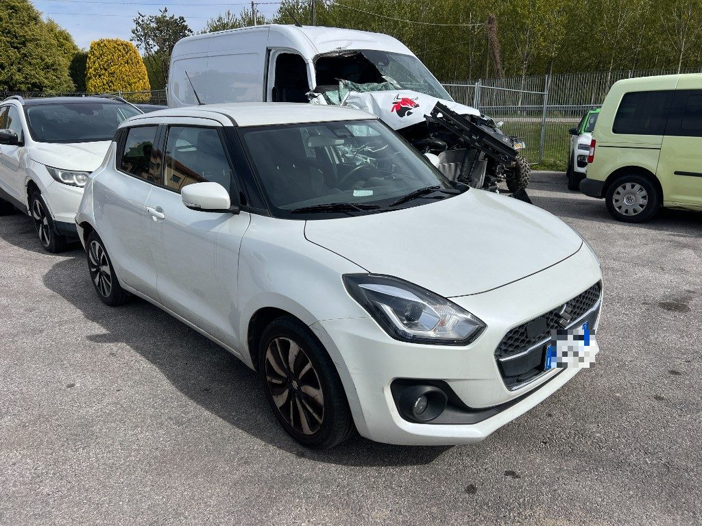 Immagine di SUZUKI Swift 1.2 Hybrid Top del 12/2018 km 128973