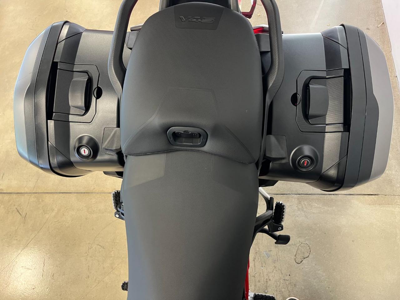 immagine usato DUCATI Multistrada V4 S V4 S GRAND TOUR SANDSTONE GR