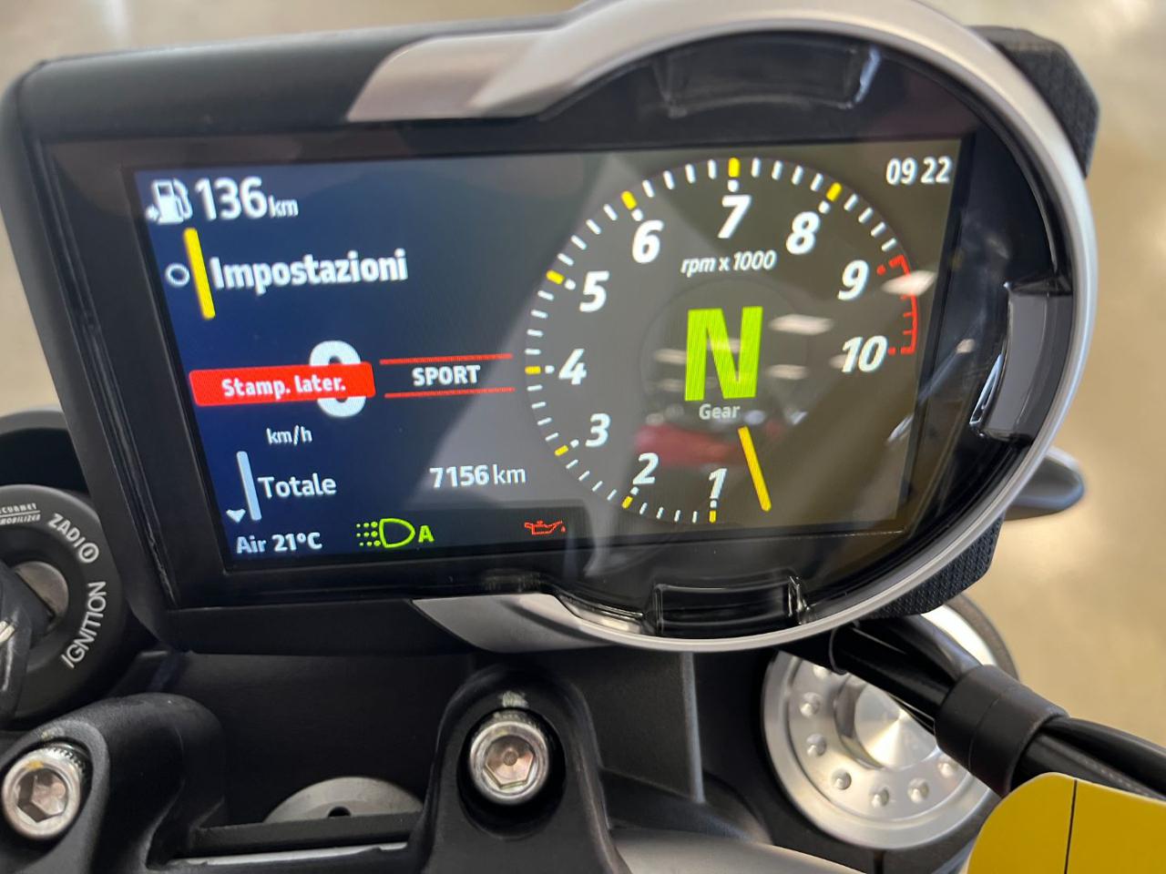 immagine usato DUCATI Scrambler 800 RED