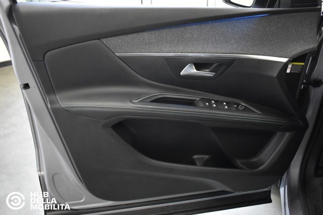 PEUGEOT 5008 PURETECH TURBO 130 S&S ALLURE PA - foto 27