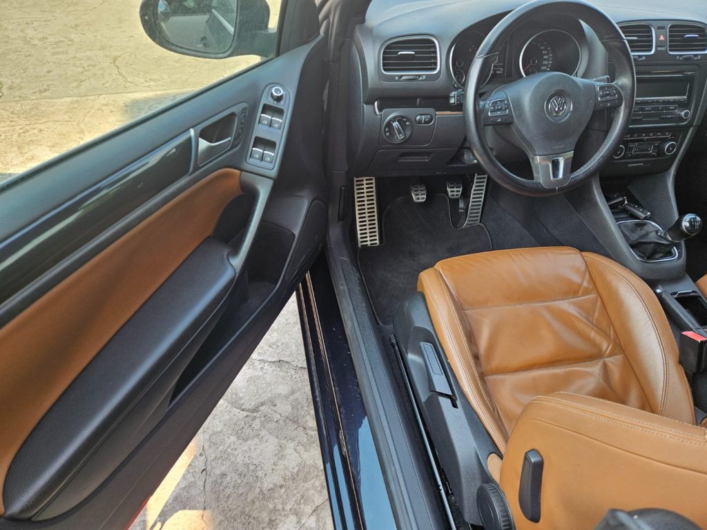 VOLKSWAGEN Golf Cabriolet 1.6 TDI - 8