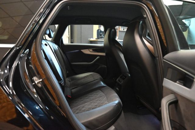 AUDI RS4 2.9 TFSI Q.TIPTR. DYNAMIC PLUS F - foto 31