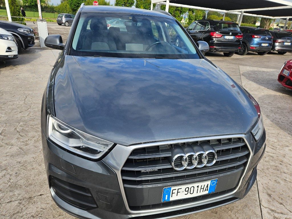 AUDI Q3 2.0 TDI 150 CV quattro Business - 2