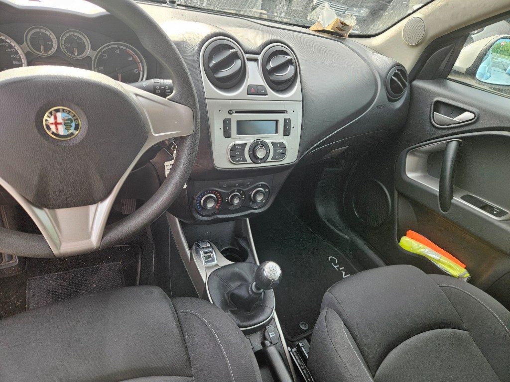 ALFA ROMEO MiTo 1.3 JTDm 85 CV S&S Impression - 10