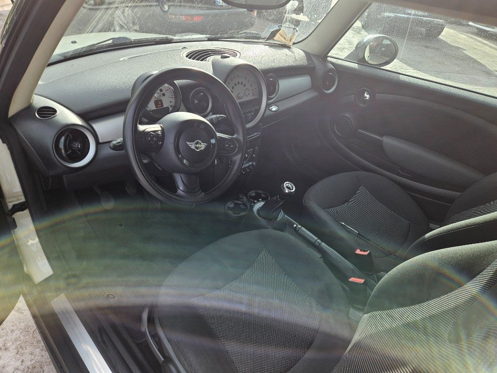 MINI One 1.6 16V One D - 8