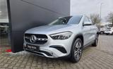 MERCEDES-BENZ GLA 180 Automatic Progressive Advanced