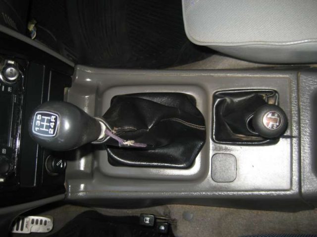 KIA SPORTAGE 2.0 TDI CAT 5P 4X4 - foto 11