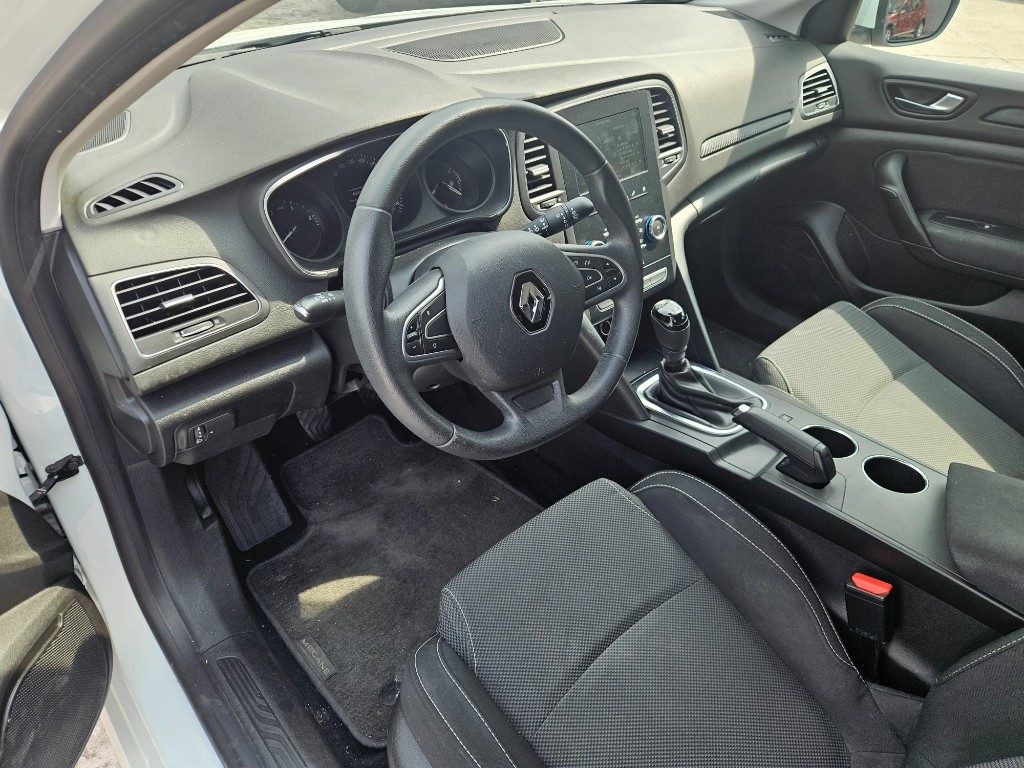 RENAULT Megane Mégane dCi 8V Energy Duel - 10